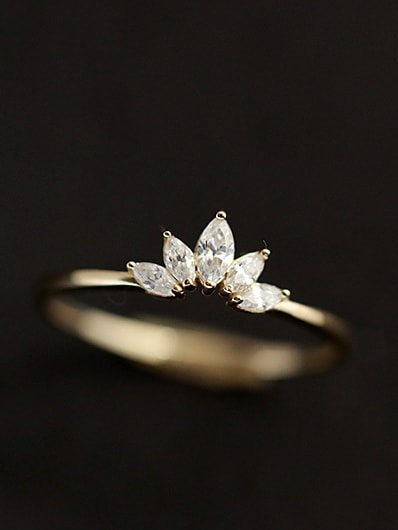 Leaf Dainty Ring