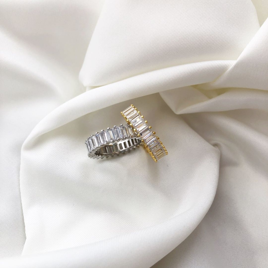 Gold Zirconia Ring